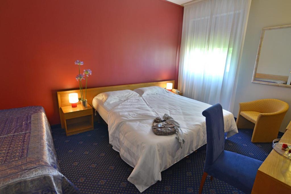 Hotel Terme Vittorio Veneto Rum bild